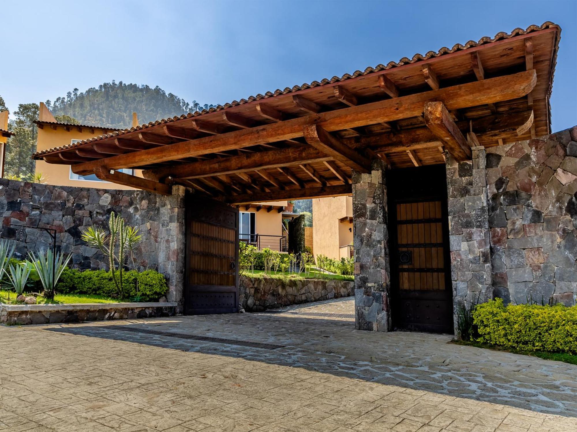 Hotel Campestre, Valle De Bravo Kültér fotó
